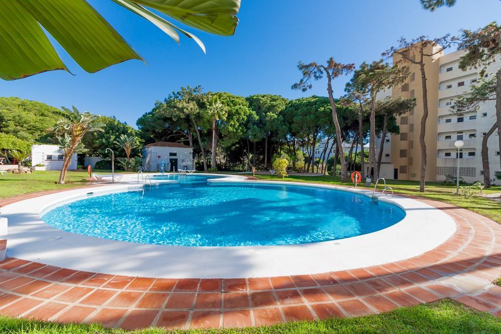 Apartamento Club Algaida Beach Apartment Sitio de Calahonda Exterior foto