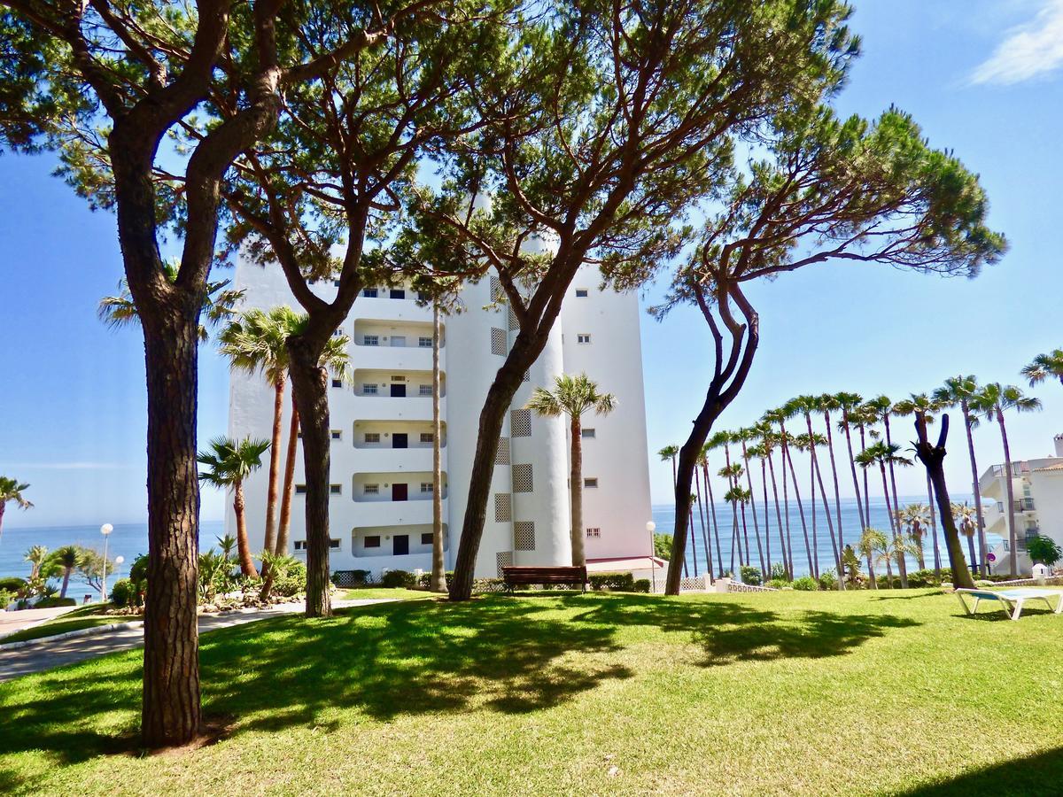 Apartamento Club Algaida Beach Apartment Sitio de Calahonda Exterior foto